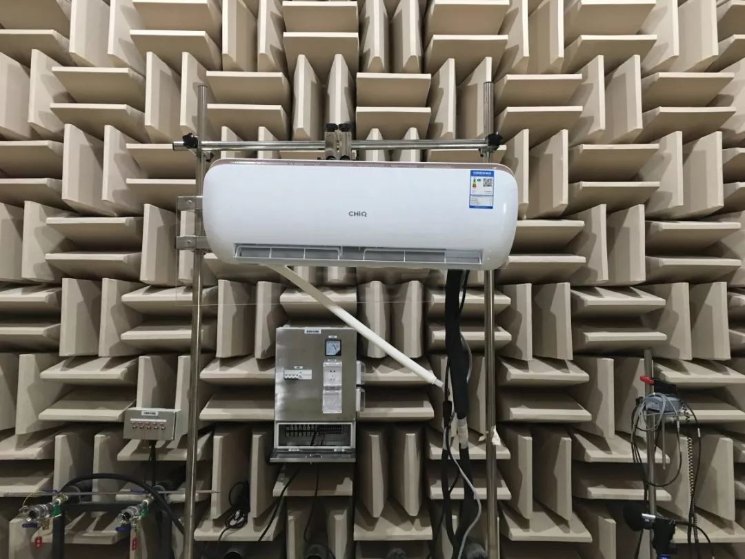 Equipment 3 · Semi-anechoic chamber